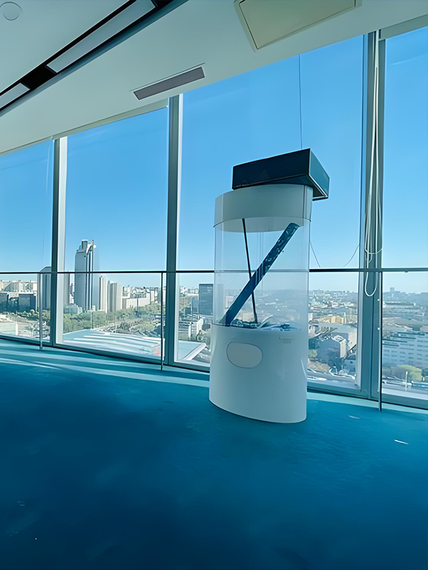 西环广场电梯厅